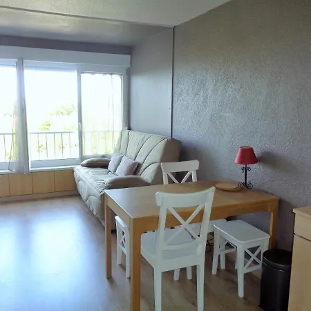 Studio Avec Parking En Fron De Mer דירה