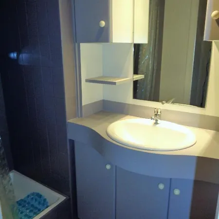 Studio Avec Parking En Fron De Mer דירה