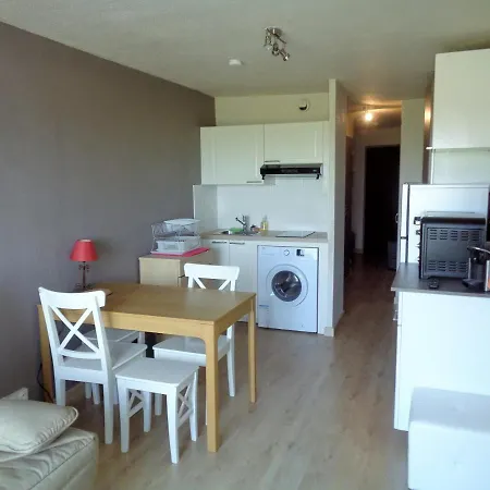 Studio Avec Parking En Fron De Mer דירה