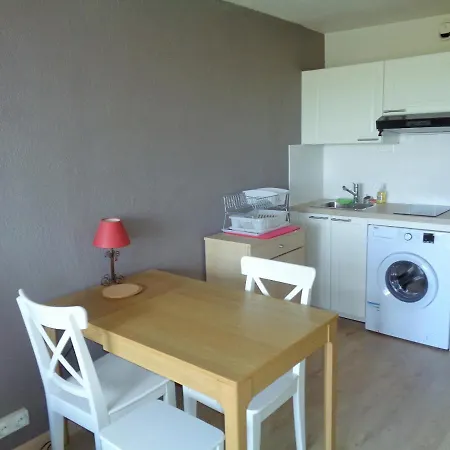 דירה Studio Avec Parking En Fron De Mer